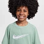 เสื้อแขนสั้น Dri-FIT เด็กโต Nike Multi (ชาย)