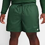 Shorts Flow in tessuto Nike Club – Uomo