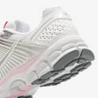 Nike Zoom Vomero 5 Shoes