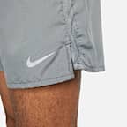 Nike Challenger Dri-FIT hardloopshorts met binnenbroek voor heren (13 cm)