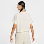ナイキ スポーツウェア クラブ ウィメンズ ルーズ クロップド Tシャツ