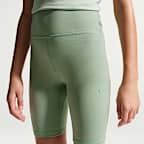 Shorts Dri-FIT de tiro alto de 18 cm Nike MAVN para niña