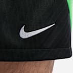 Liverpool FC Strike 男款 Nike Dri-FIT 針織足球短褲