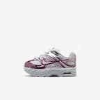 Off White/Metallic Silver/Mystic Dates/Bleached Lilac