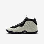 Nike Little Posite Pro Premium Big Kids' Shoes - Summit White/Black