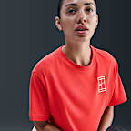 Nike Slam Women's Dri-FIT Short-Sleeve Cropped Tennis T-Shirt