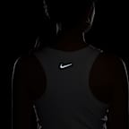 Nike One Fitted Women's Dri-FIT Cropped Tank Top