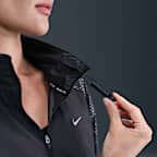 เสื้อแจ็คเก็ตวิ่งผู้หญิง Repel Nike Tempo Flash