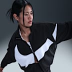 Chamarra de tejido Woven oversized para mujer Nike Sportswear