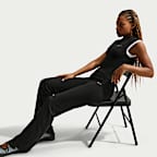 Damskie spodnie z rozszerzanymi nogawkami Nike Sportswear