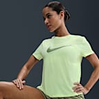 Top da running a manica corta Dri-FIT Nike One Swoosh – Donna
