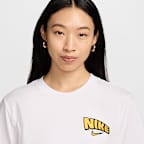 Nike Sportswear 女款寬鬆短袖 T 恤