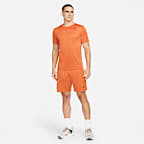 Nike Dri-FIT Legend Men's Training T-Shirt