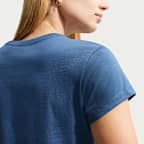 Nike Sportswear Club Women's Short-Sleeve T-Shirt