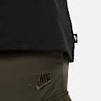 Nike Sportswear Premium Essentials Men's Long-Sleeve Pocket T-Shirt