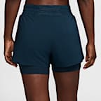 Shorts 2 en 1 Dri-FIT de tiro alto de 8 cm para mujer Nike One