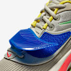 Freak 3 Basketball Shoes