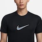 เสื้อฟุตบอลแขนสั้นผู้ชายมีกราฟิก Nike Dri-FIT Academy