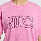 เสื้อยืดผู้หญิงทรงหลวม Nike Sportswear Classics