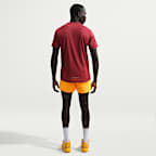 Pánské 8cm běžecké kraťasy Nike Fast Dri-FIT s všitými slipy