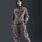 Nike Tech Men's Dri-FIT Woven Color-Block Oversized Pants