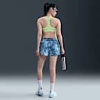 สปอร์ตบราผู้หญิงเสริมฟองน้ำ Nike Swoosh Medium Support