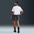 Kobe Women's Dri-FIT Cropped Basketball T-Shirt