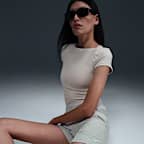 Nike Sportswear Everything Wovens Damenshorts mit mittelhohem Bund (ca. 12,5 cm)