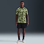 Nike Academy+ Men's Dri-FIT Short-Sleeve Soccer Top