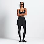 Shorts de entrenamiento de 12.5 cm para mujer NikeSKIMS Woven Nylon