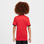 Playera de fútbol de manga corta Dri-FIT para niños talla grande Nike Academy