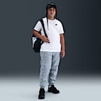 T-shirt dla dużych dzieci Nike Sportswear (szersze rozmiary)