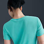 ナイキ スポーツウェア エッセンシャル ウィメンズ ロゴ Tシャツ