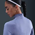 Playera de correr Dri-FIT de cierre completo capa intermedia para mujer Nike Swift