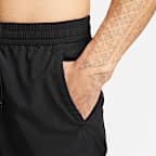 Nike Dri-FIT Form 男款 7" 無襯裡多功能短褲
