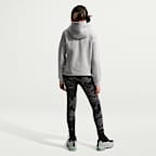 Sudadera con gorro sin cierre de lucha para niños talla grande Nike