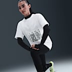 เสื้อยืดวิ่งผู้หญิง Nike