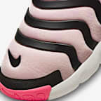 รองเท้าเด็กเล็กใส่/ถอดง่าย Nike Dynamo Go