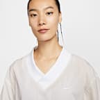 ナイキ スポーツウェア エッセンシャル ウィメンズ ルーズ UV ウーブン ロングスリーブ Vネック トップ