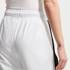 Nike Sportswear Classic Women's Mid-Rise Open-Hem Trousers