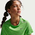 Nike Miler Older Kids' Dri-FIT Short-Sleeve Top