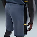 Nike Academy Men's Dri-FIT Football Shorts