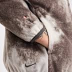 Nike Club Men's 1/2-Zip Pullover Long-Sleeve Top