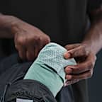 Chamarra de correr para hombre Repel UV Nike Stride