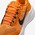 Tennessee Pegasus 41 Men's Nike College Road Running Shoes