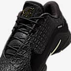 Tenis de básquetbol LeBron XXII Black Label