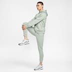 Nike Therma Sphere Men's Therma-FIT Water-Repellent Winterized Fitness Joggers