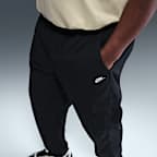 Nike Club Men's Woven Cargo Trousers