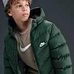 Nike Sportswear All Day Play Older Kids' Therma-FIT Loose-Fit Puffer Jacket