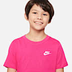 Nike Sportswear Older Kids' T-Shirt